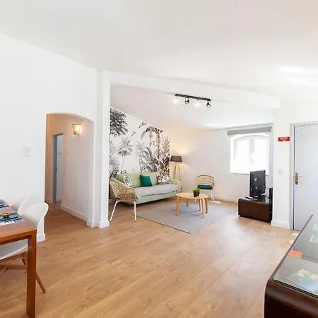 Casa Feliz In * Lagos